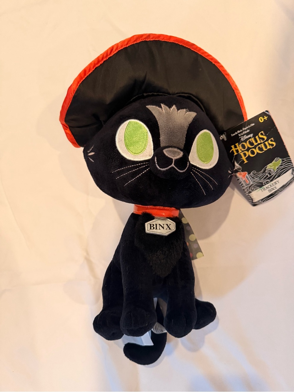 Disney Hocus Pocus Binx Plush Cat - Black with Green Eyes and Red Trim